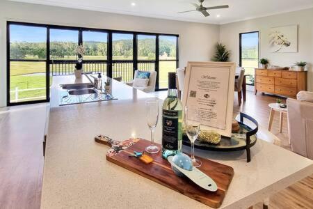 The Sanctuary - Family Retreat - Noosa Hinterland Villa North Arm Bagian luar foto